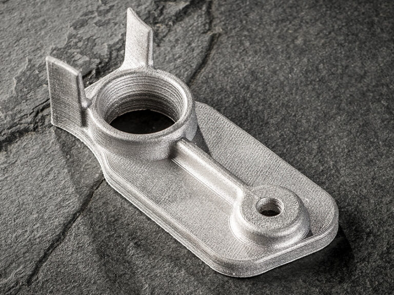 3D tištěný nástroj pro montáž motoru​ (Liebherr)