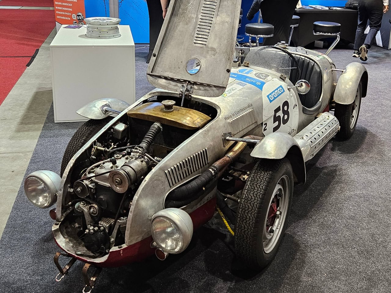 Aero Minor